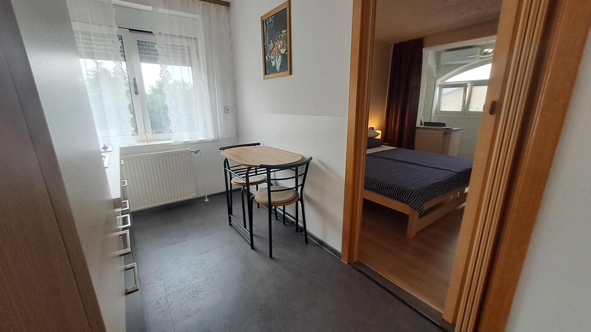 Studio Apartments Maslinik Krk Town Exteriör bild